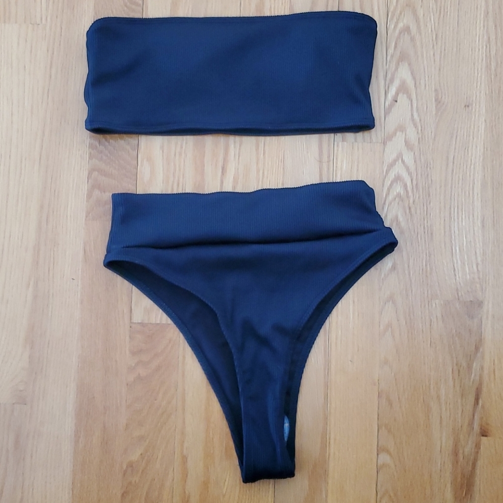 bandeau bikini